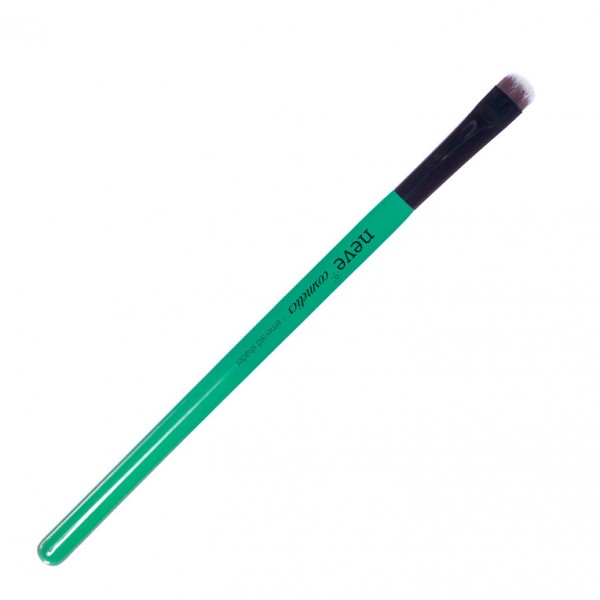 Neve Cosmetics Pennello Emerald Shader
