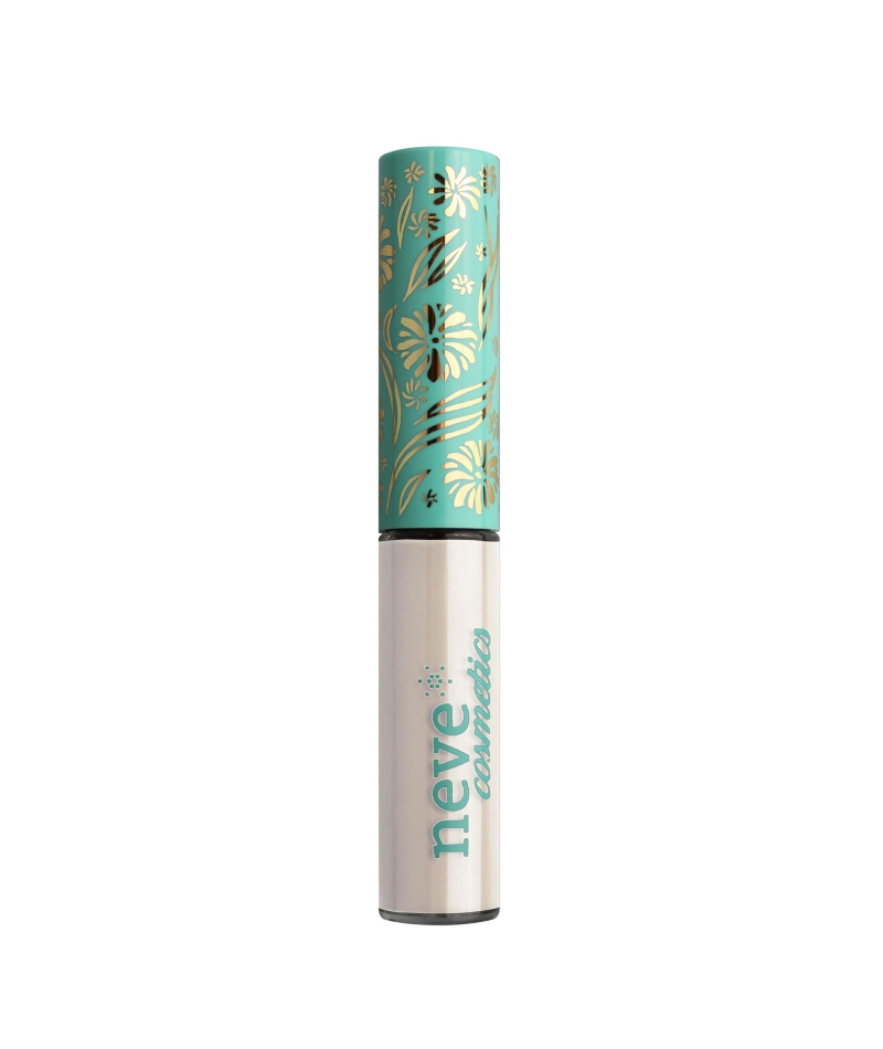 Neve Cosmetics Brow Model Universal Shape